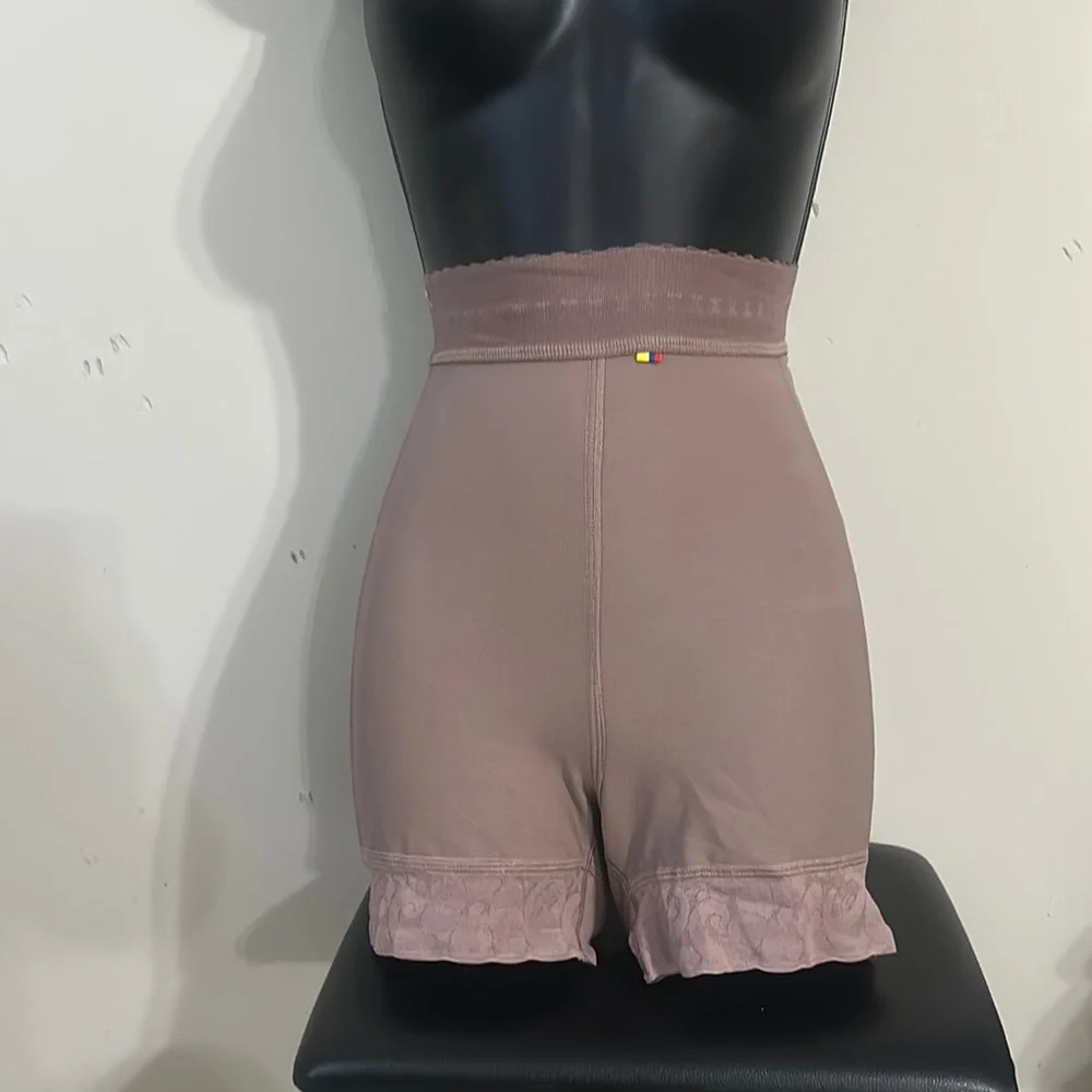 Brown High Waist Fitted Shorts - Picture 1 of 2